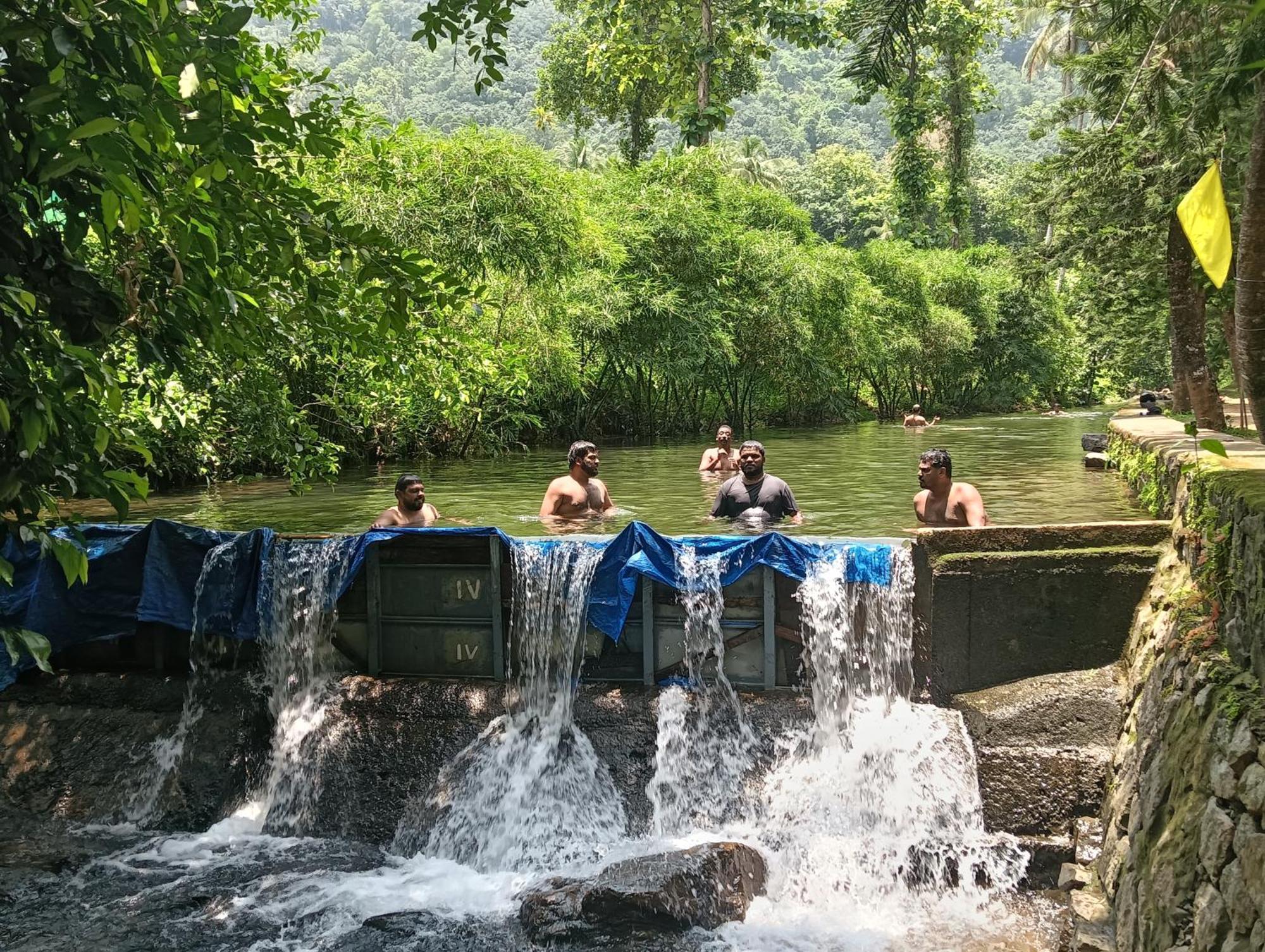 Tharayil Farm Stay Vagamon Exteriör bild